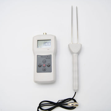 The MS320 Digital Tobacco Moisture Meter, displaying its clear LCD screen.